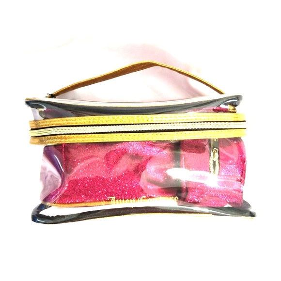 Juicy Couture Handbags - Juicy Couture Cosmetic Makeup Bag Set